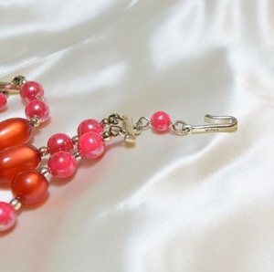 VINTAGE 50’s red beads necklace