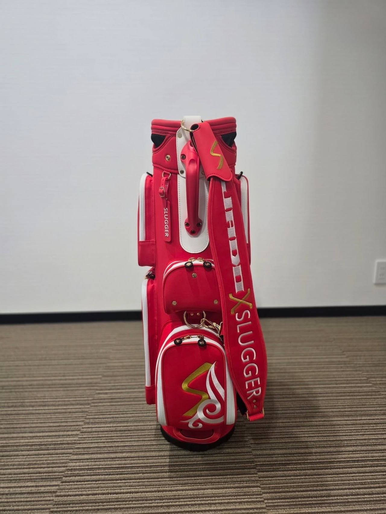 SLUGGER x JADO コラボ 超限定 キャディバッグ 数量限定・画像4