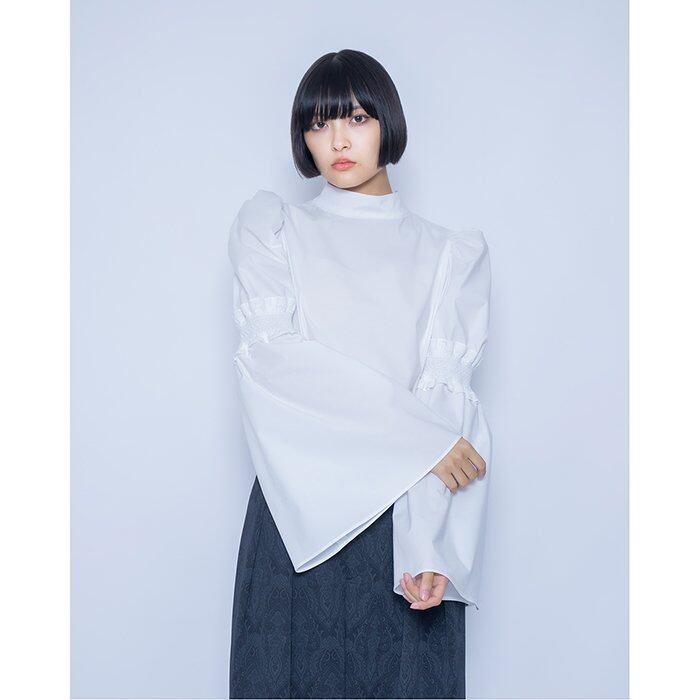 アンドエルシー抜染パーカー sizeМ