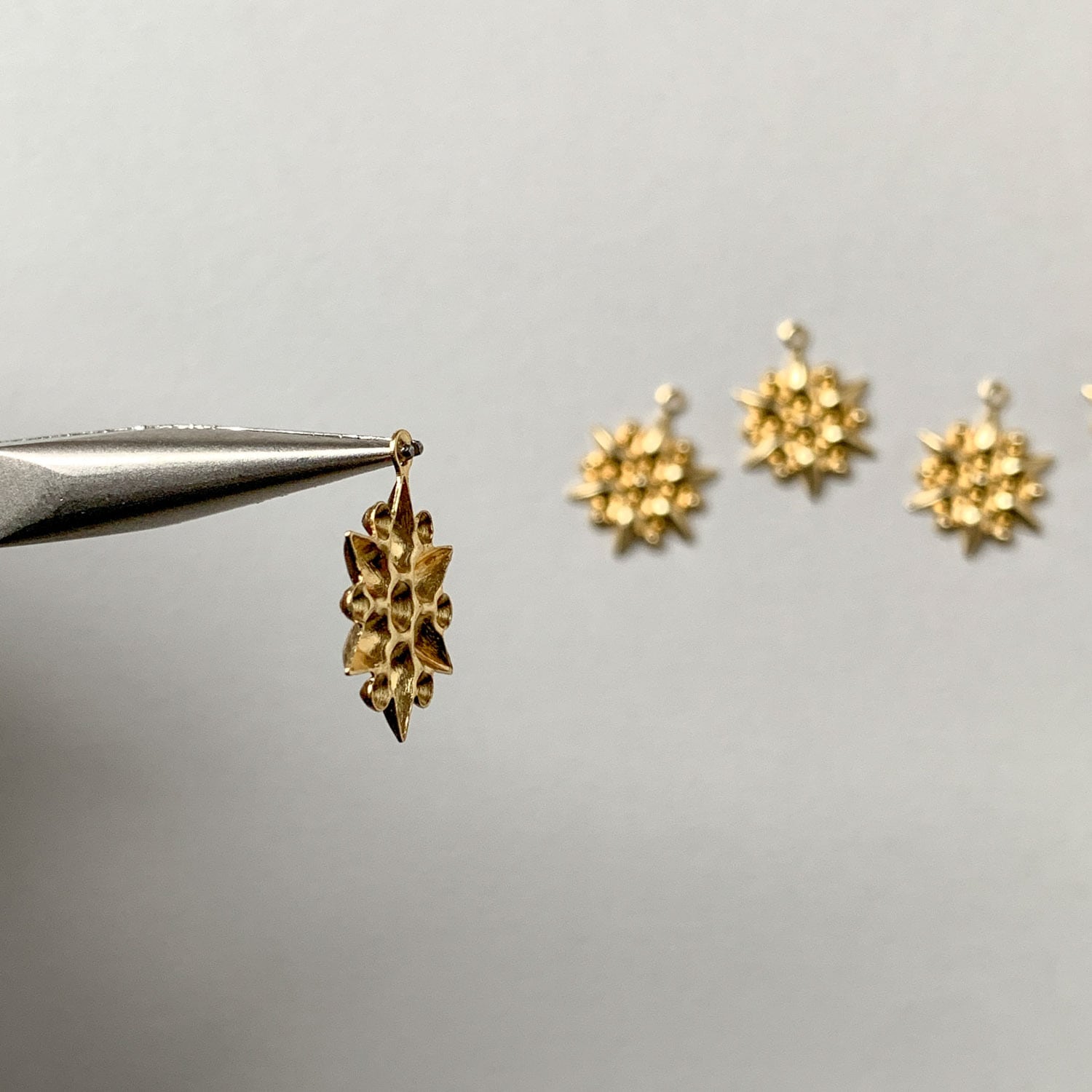 USA真鍮 星花セッティングチャーム | Dua-アクセサリーパーツショップ