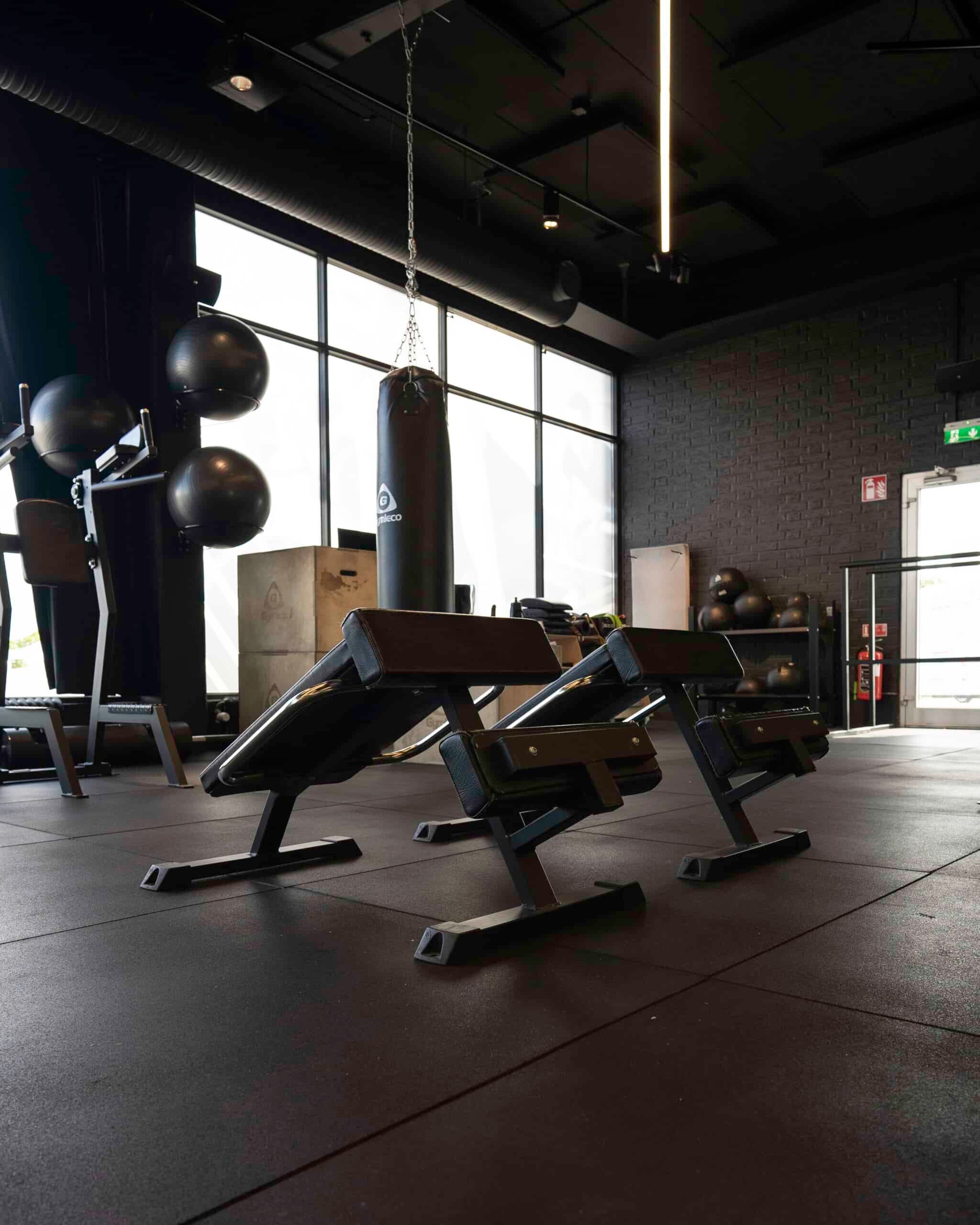 アブドミナルベンチ Abdominal アブドミナル - Resolute 製品 Precor