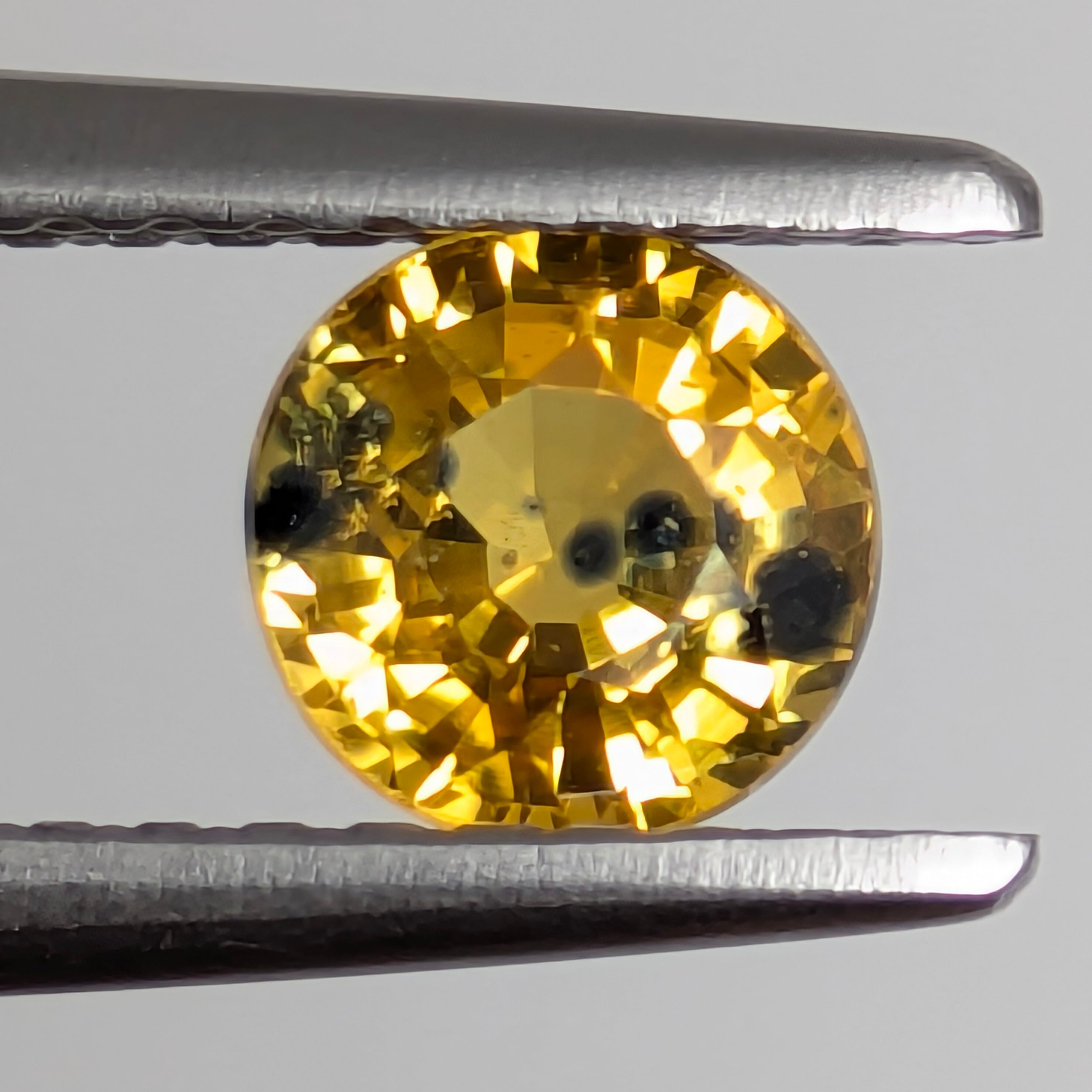 バイカラーサファイアルース マダガスカル産【0.96ct】PRO208718