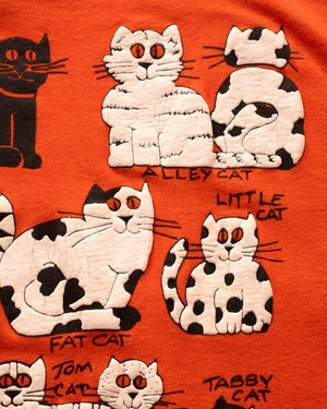 【古着】90’ｓSan Francisco土産 ねこ沢山発泡プリント オレンジT