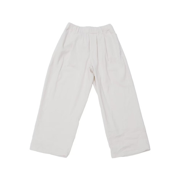 work pants/white