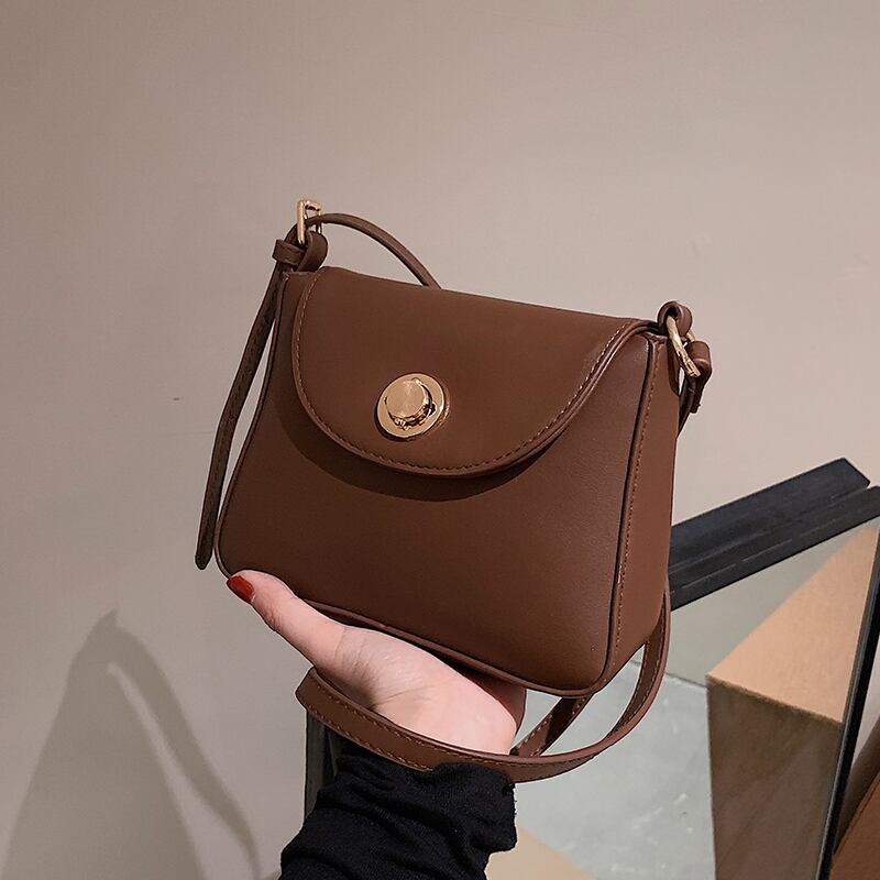 スタンダード レトロ スクウェア メッセンジャーバッグ Tiancai_Wing_Bag52835037343