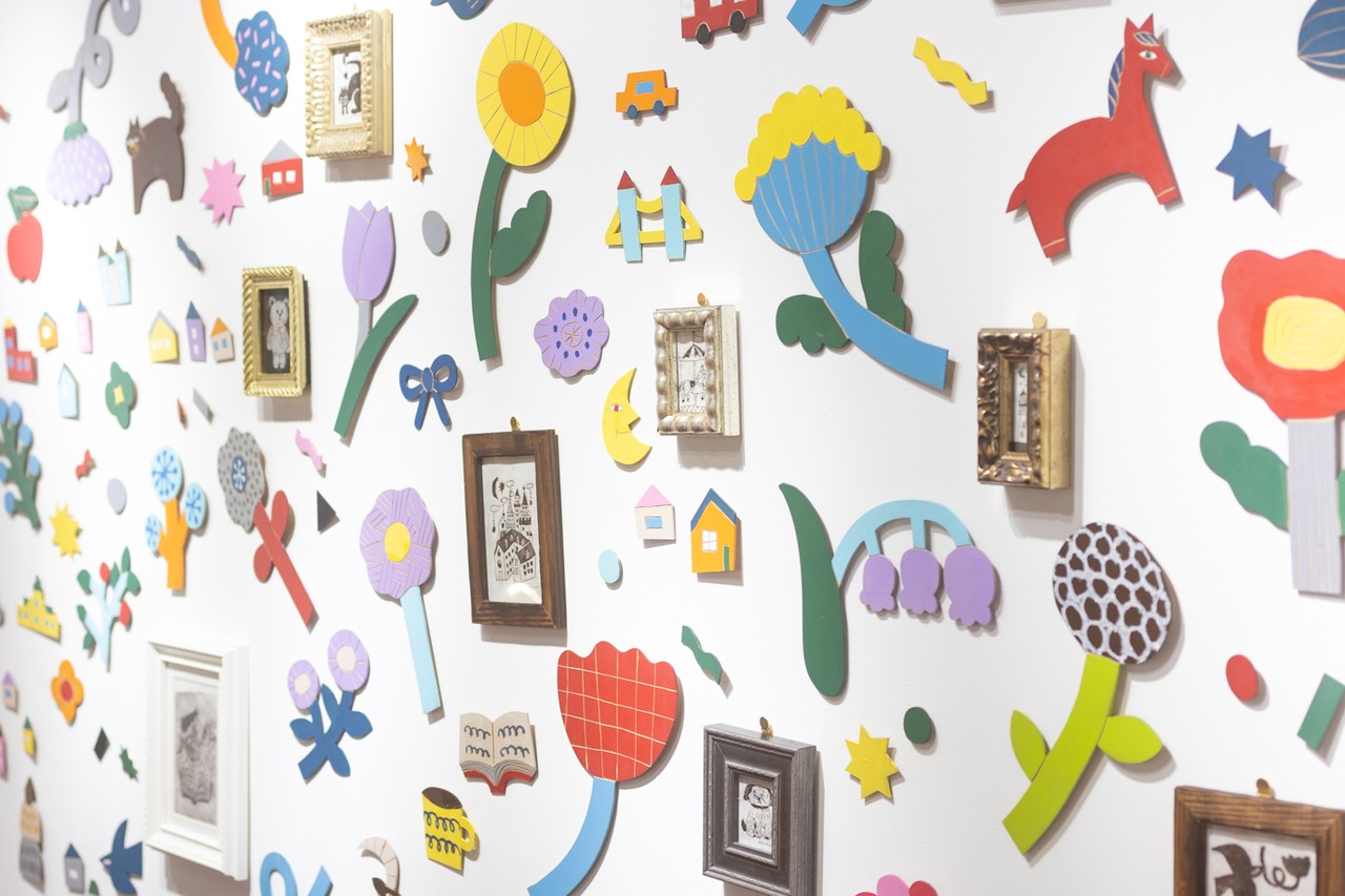 < あきやまりか > 版画作品 - チューリップと光る星