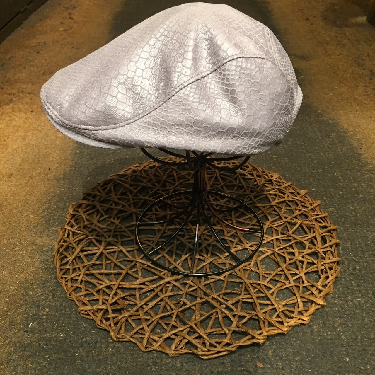 フェイクレザーハンチングスネーク | オンラインShop無（帽子の通販）