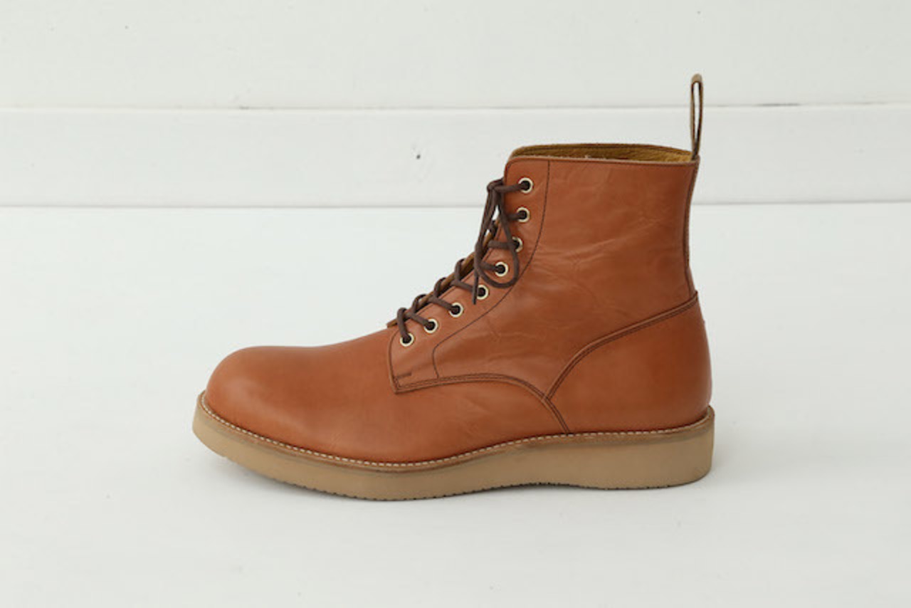 LACE UP BOOTS (WEDGE SOLE)