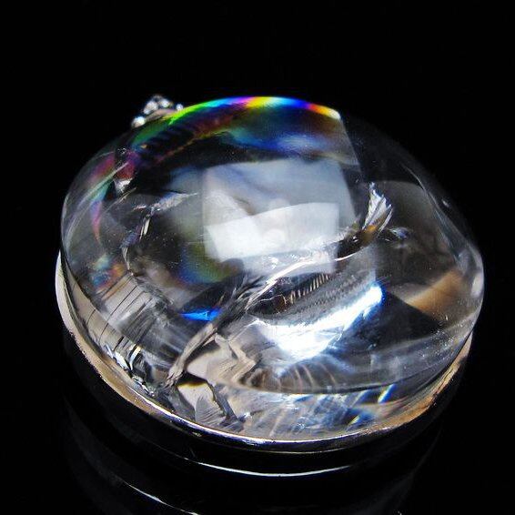 アイリスクォーツ 水晶 ペンダント 虹入り 一点物112-12434