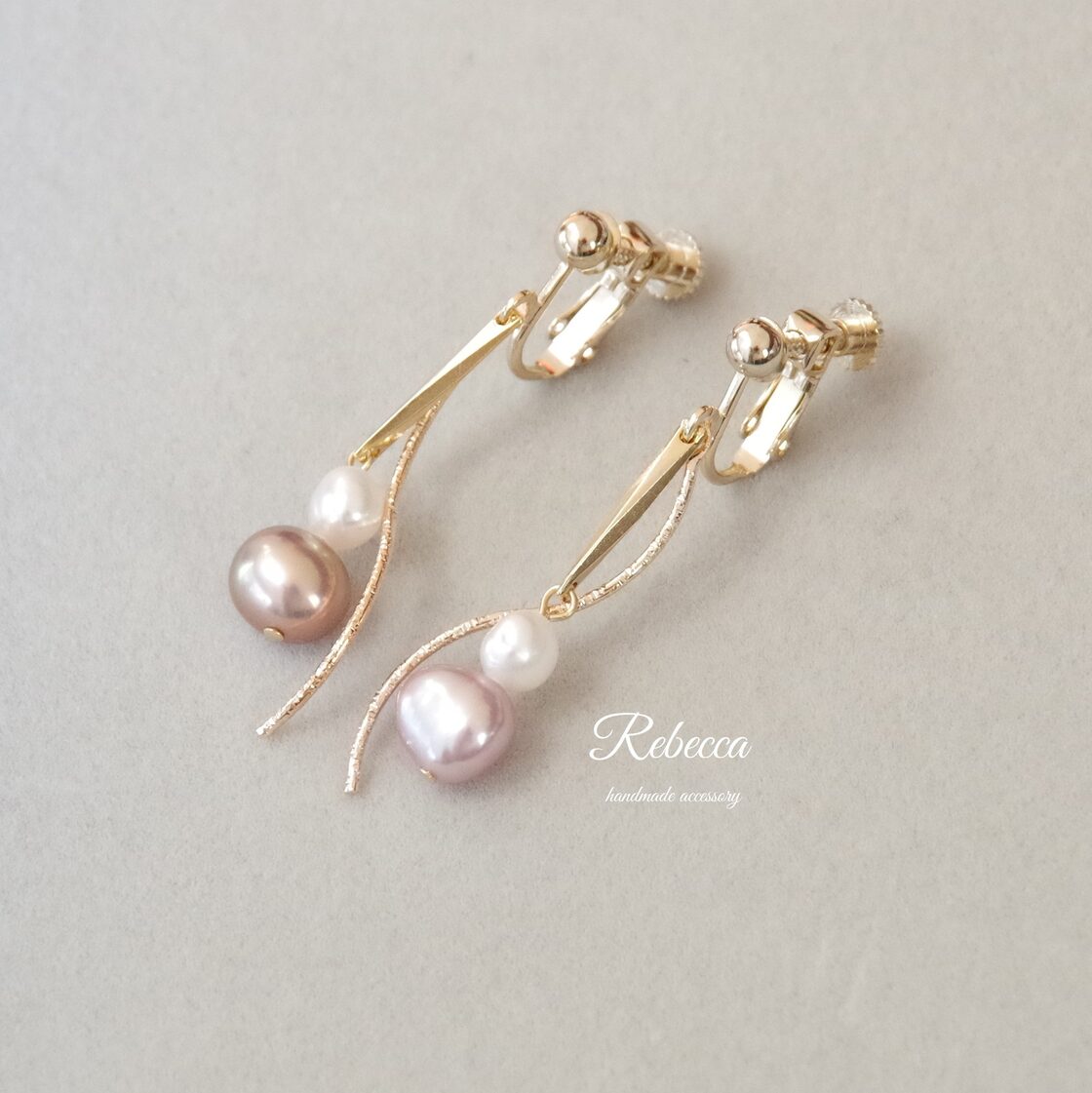 ピンク色の淡水パール S字が綺麗なピアス/イヤリング♡ | PAY ID