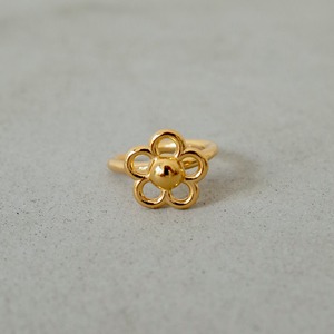 Openwork Flower Ear Cuff (Gold) [WM-EC137]