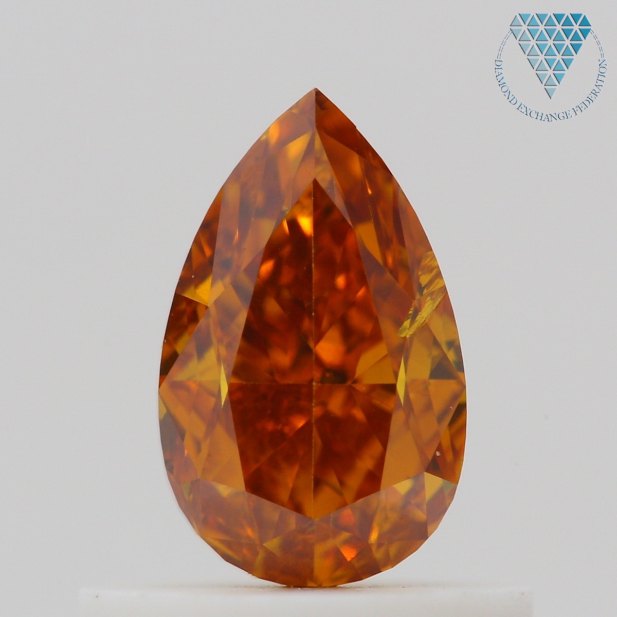 0.67 ct FANCY DEEP BROWNISH ORANGE I1 PEAR GIA 天然 ダイヤモンド 