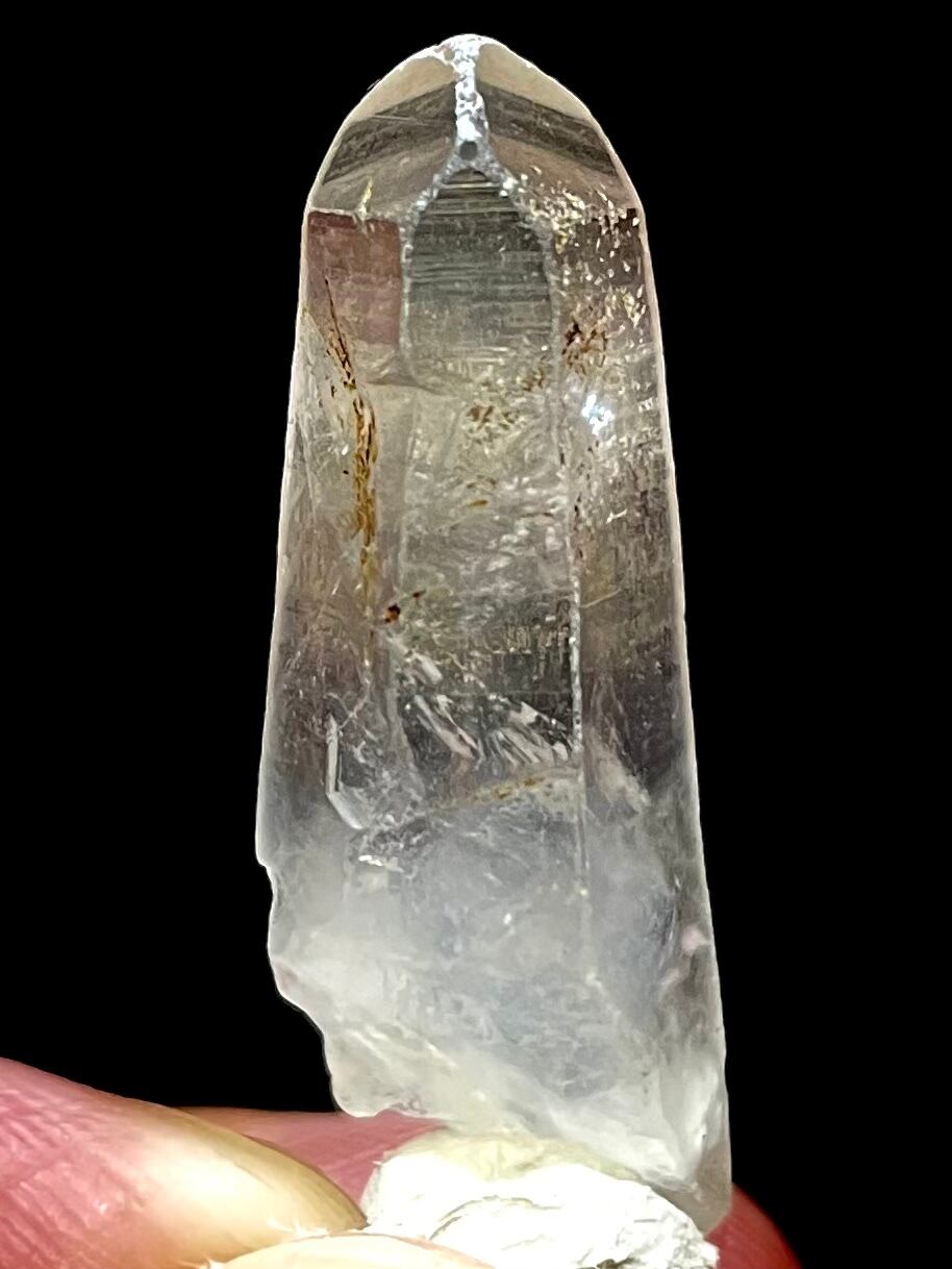 14) 高千穂天岩戸水晶・崇高