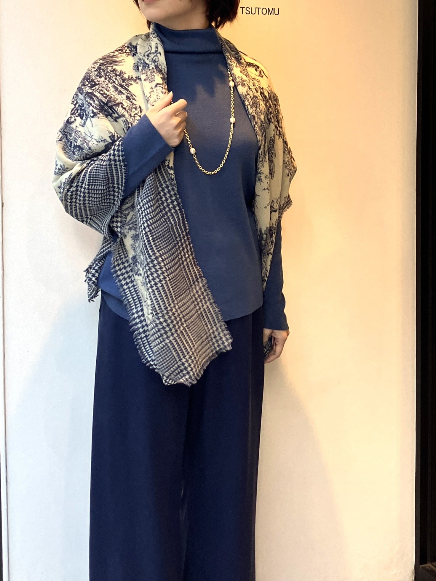 VICTORYハイネックニット(ブルー)