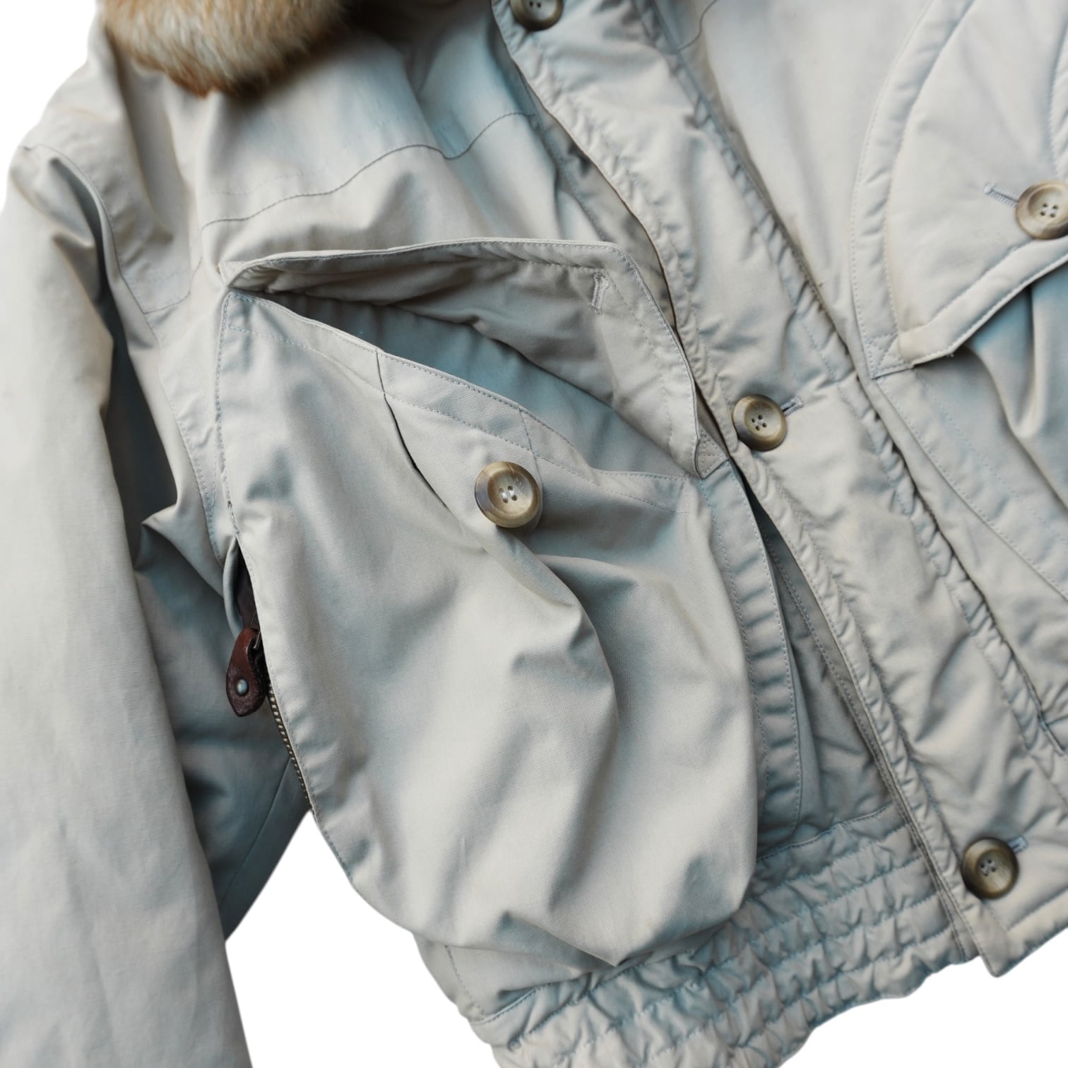AW89 / EMPORIO ARMANI 