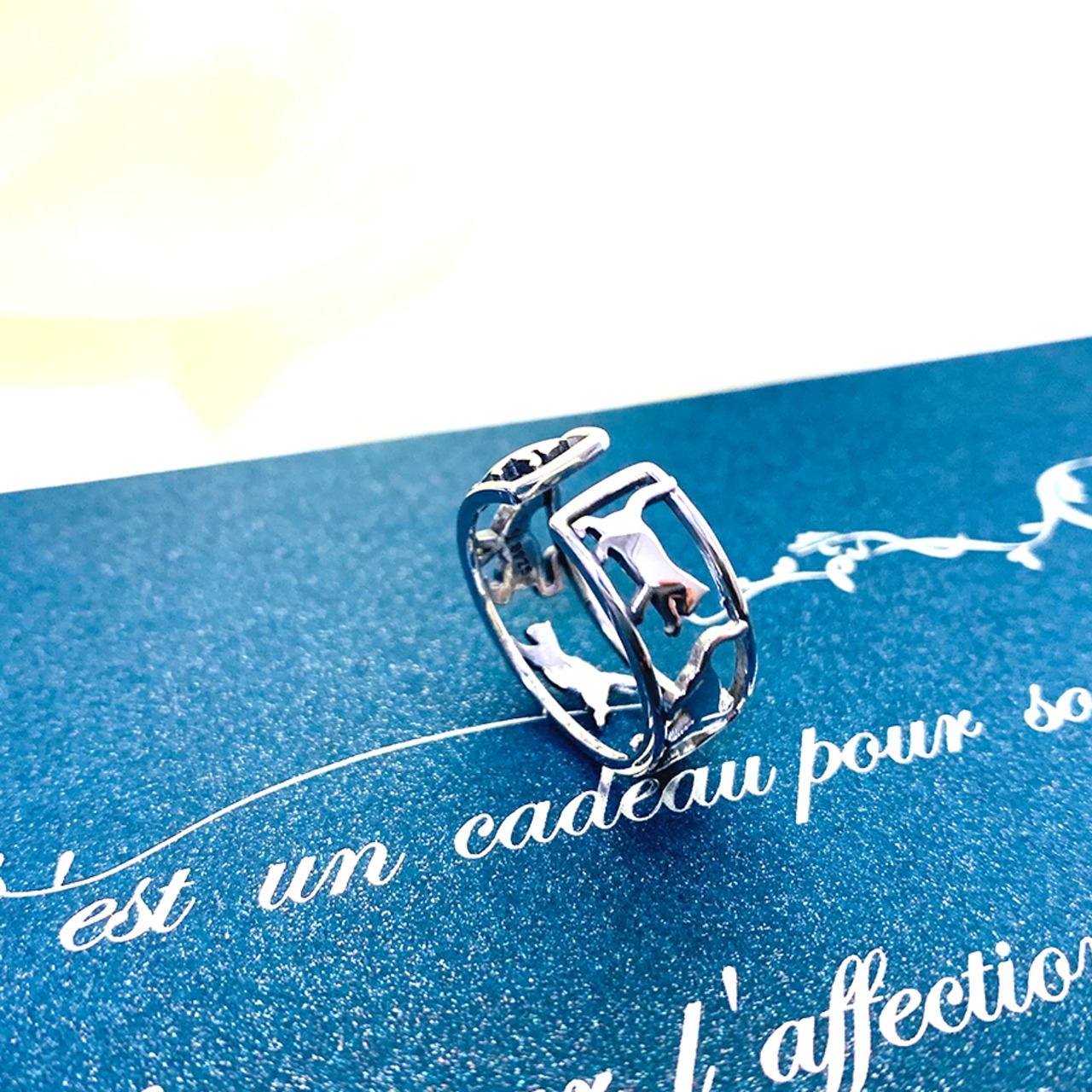 キャットロールシルエットフリーリング