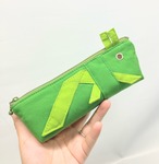 バッタ　ペンケース｜とりさん工房ーかわいいハンドメイドポーチ