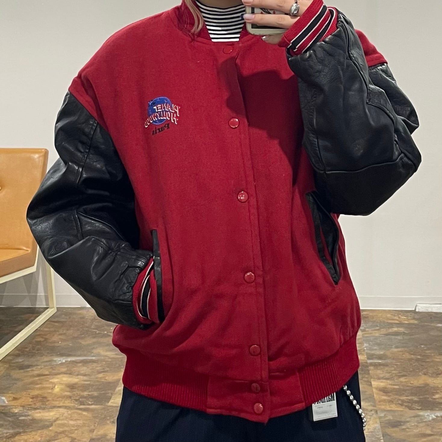 ECKO 位置付け レッドレザー スタジャン
