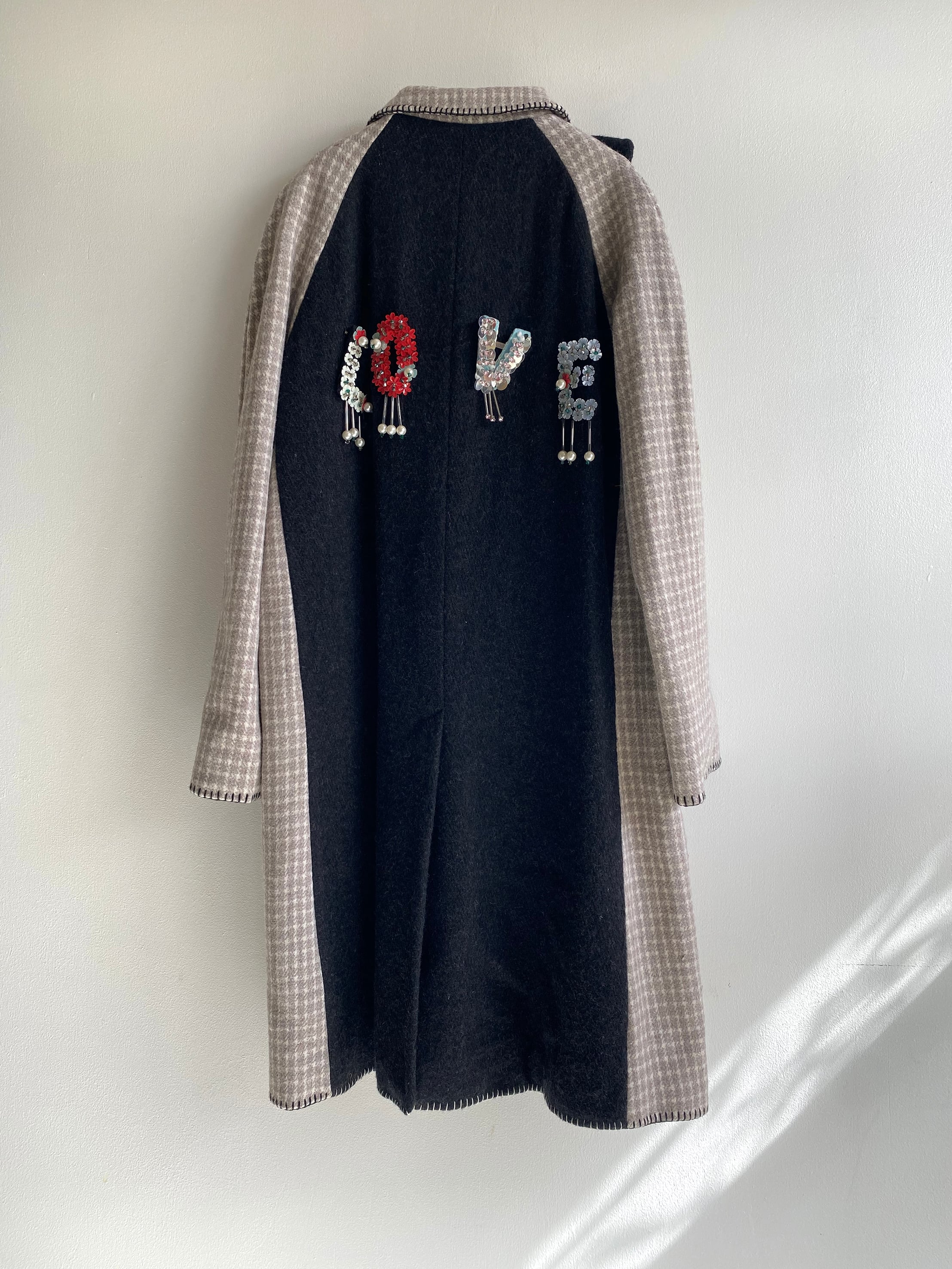 Two style sleeve coat "Ice gray hound's-tooth check & black" khadi wool