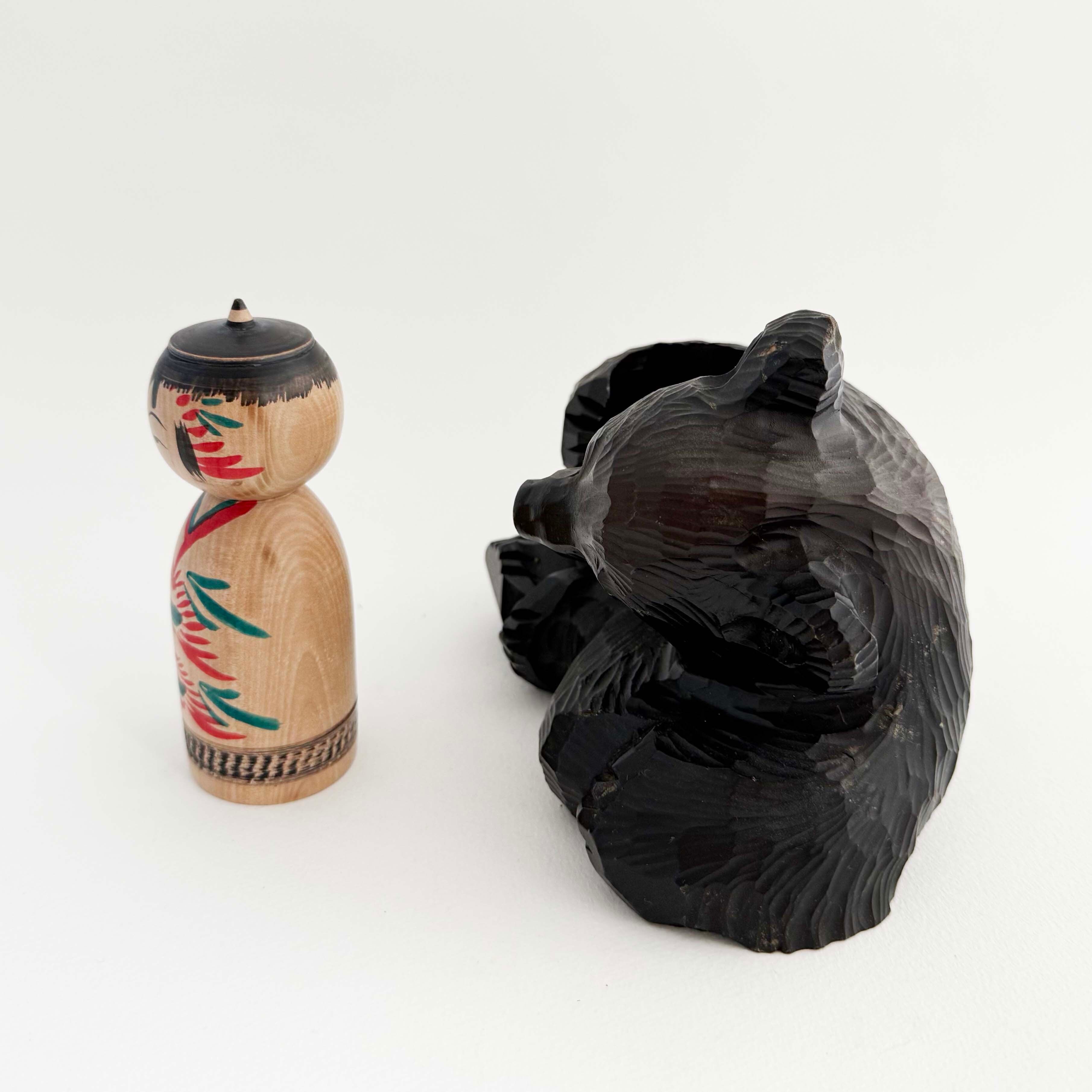 こけし抱っこ熊（こけし / 遠刈田系・小笠原義雄工人）