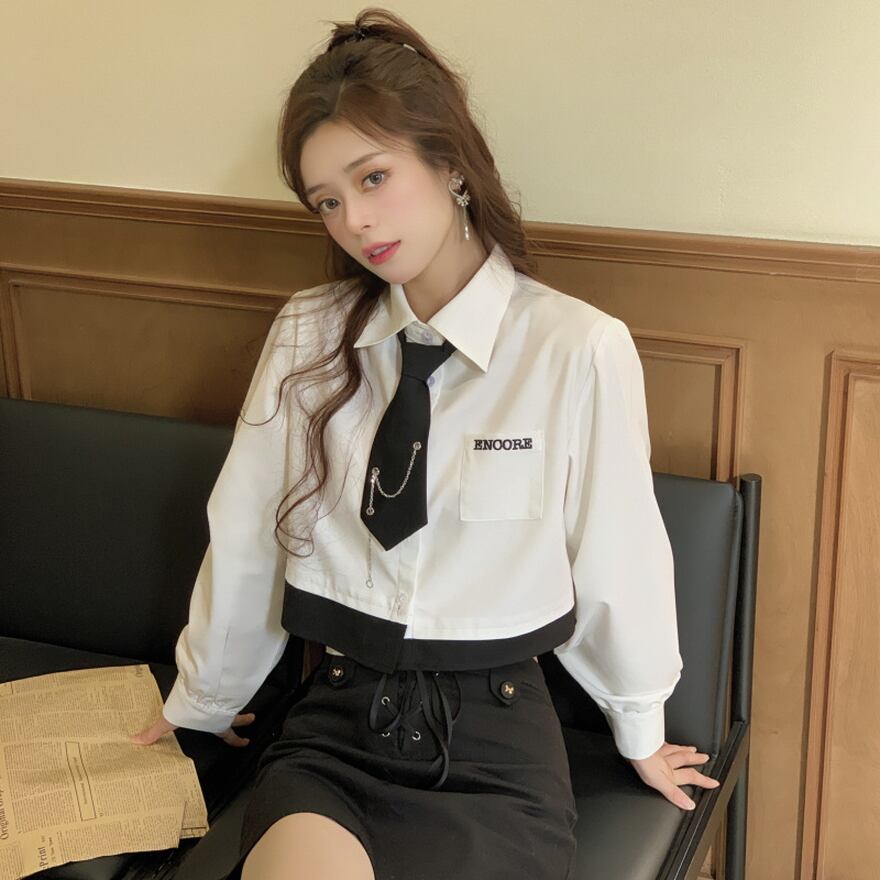 シャツ ショート丈 ネクタイ付き 闇かわいい 服 普段着 JK｜天使と悪魔