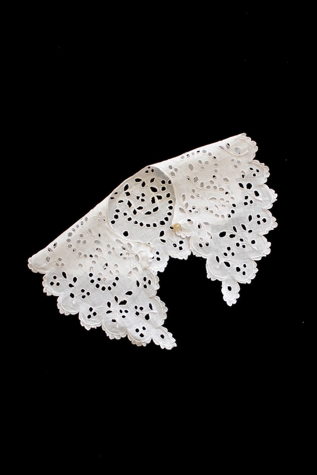 Antique French Lace Collar -E-