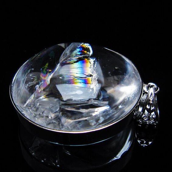 アイリスクォーツ 水晶 ペンダント 虹入り 一点物 おまかせ便 112-12414