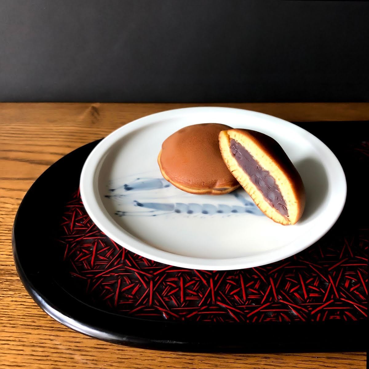 菊絵縁渕皿 ＆ 小嶋やのどら焼き | 陶祖李参平窯 onlineshop