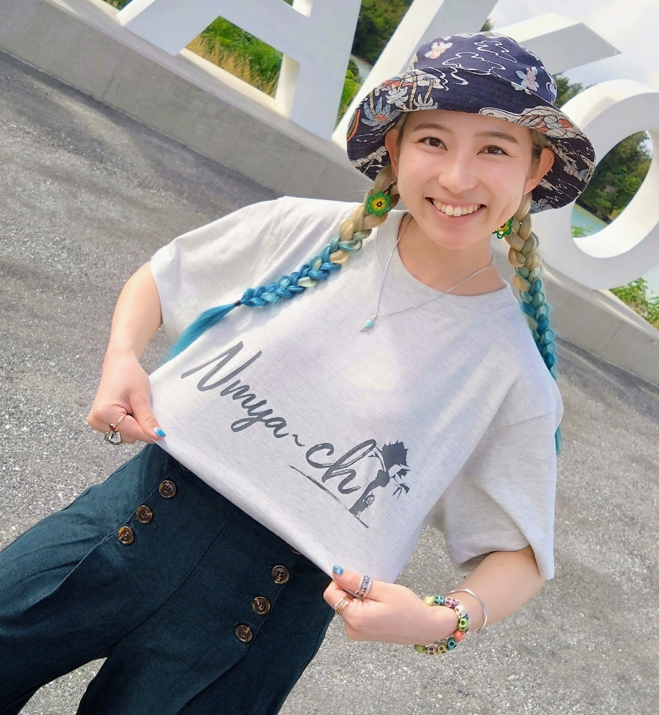 Nmya-chi(んみゃーち)Tシャツ | 島工房SaNiN