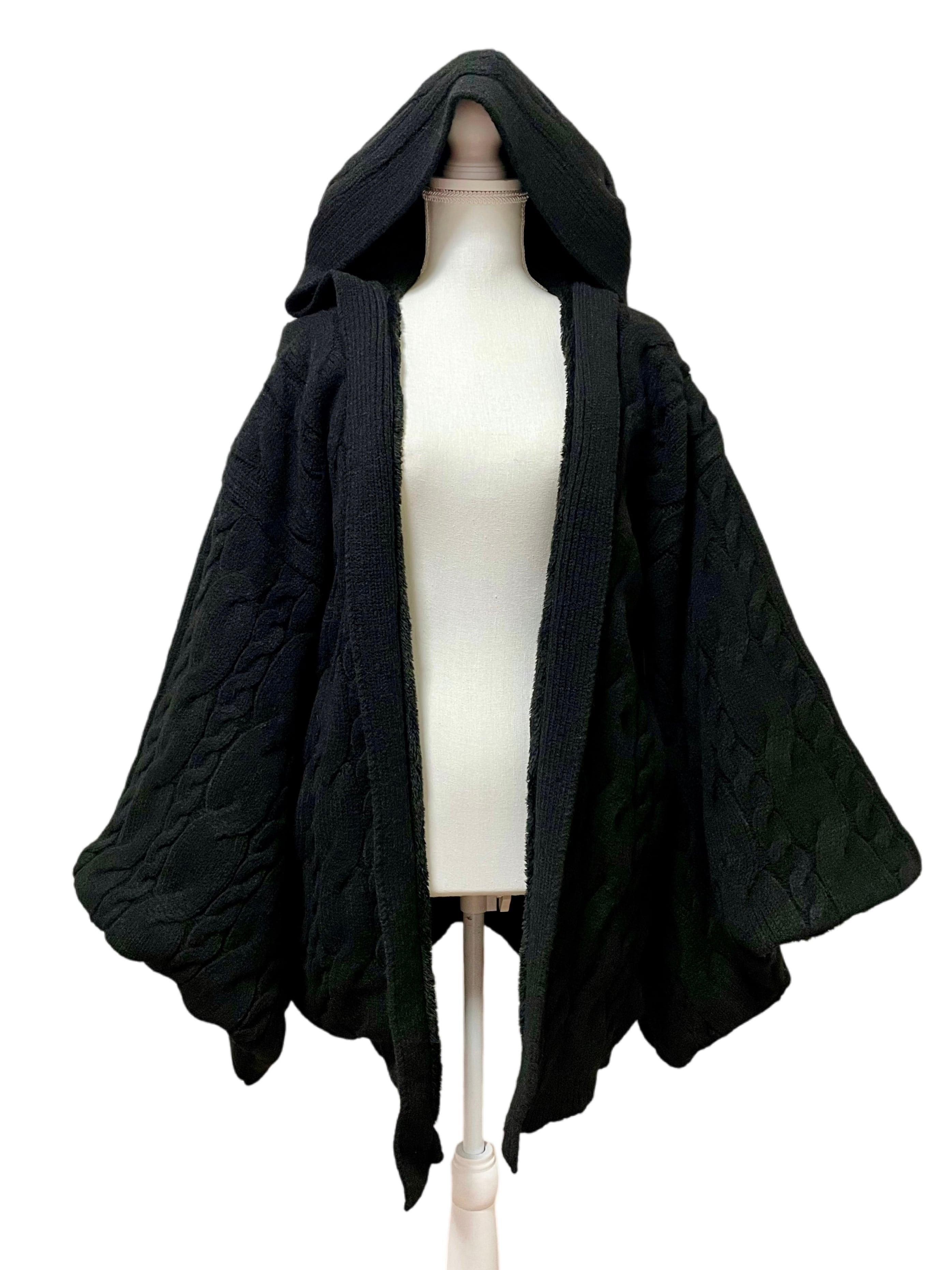 フード付きケーブルニット羽織 ブラック | MISAMARU