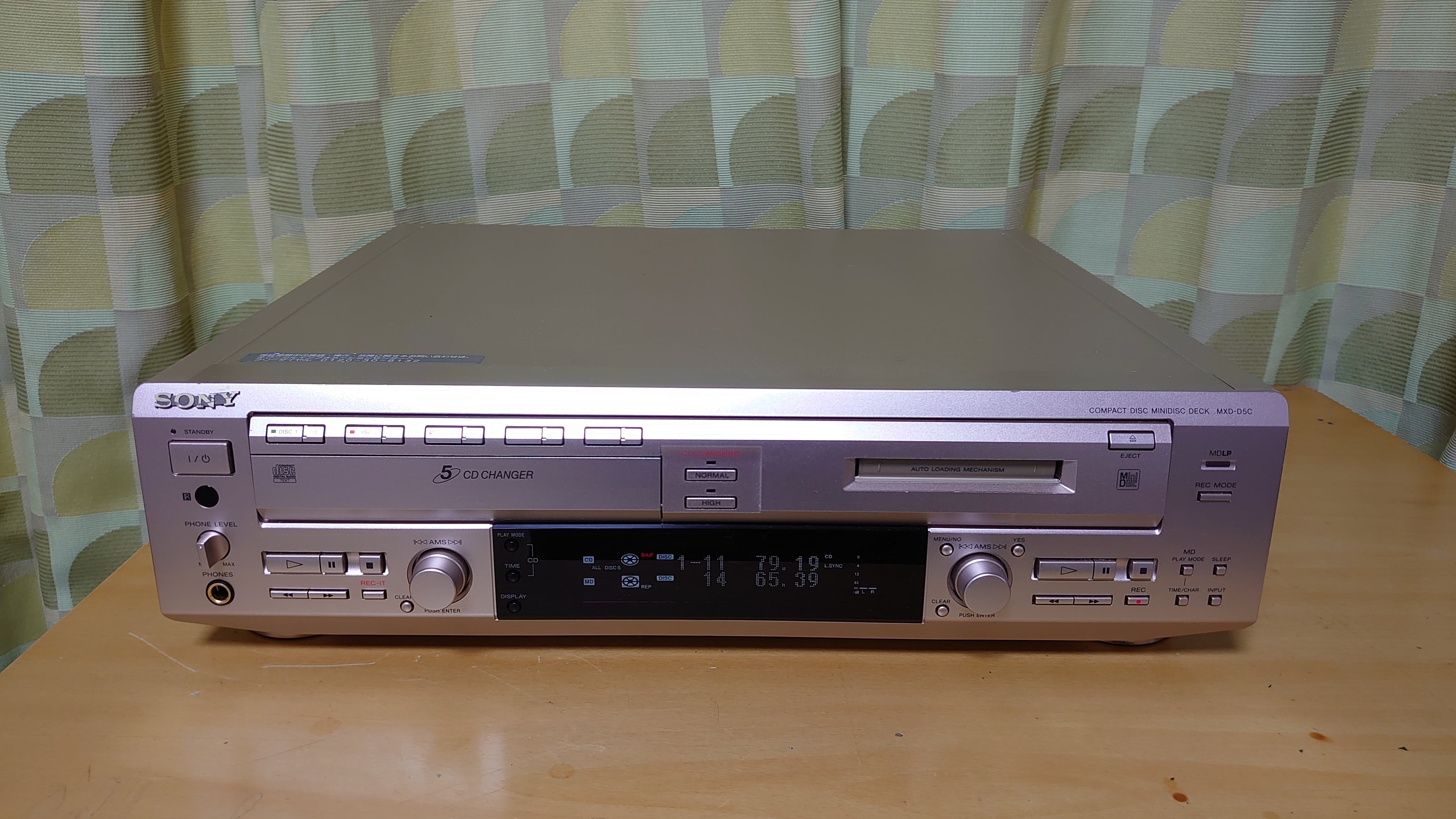 F☆SONY ソニー CD/MDデッキ MXD-D5C ☆ジャンク品☆ SONY ソニー MXD-