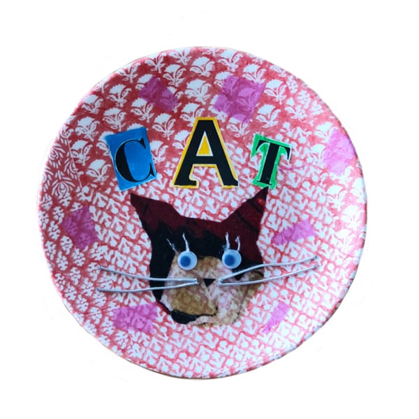 【UPCYCLE】 DECOPAGE PLATE CAT RED