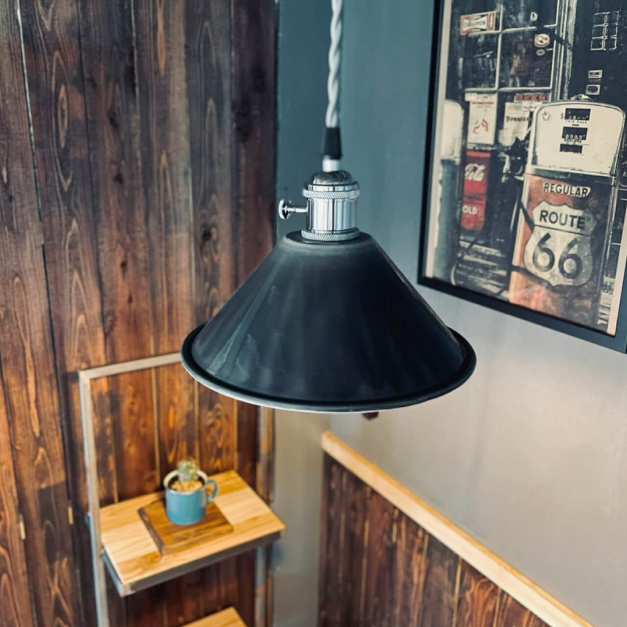 ヴィンテージシェード グレー △ | INDUSTRIAL WORKS