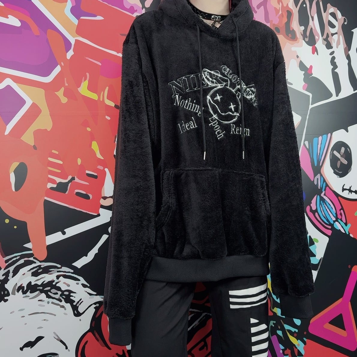 12/22日目玉大特価55%OFF】NIER刺繍ロゴ高品質ブラックさらふわプル