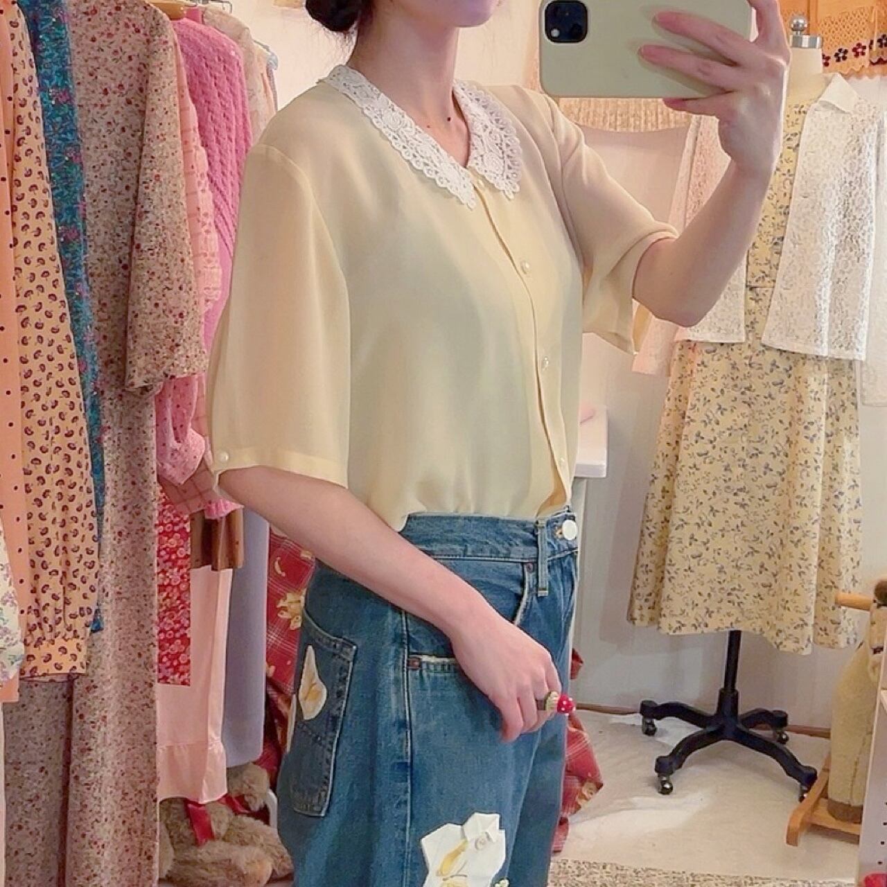 scallop lace collar cream blouse