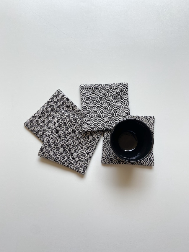 Hand-woven Coaster Rocca /  手織りコースター 六花