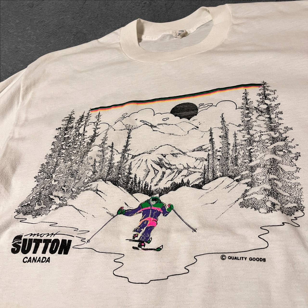 90s Skiing Mountain Graphic Tee