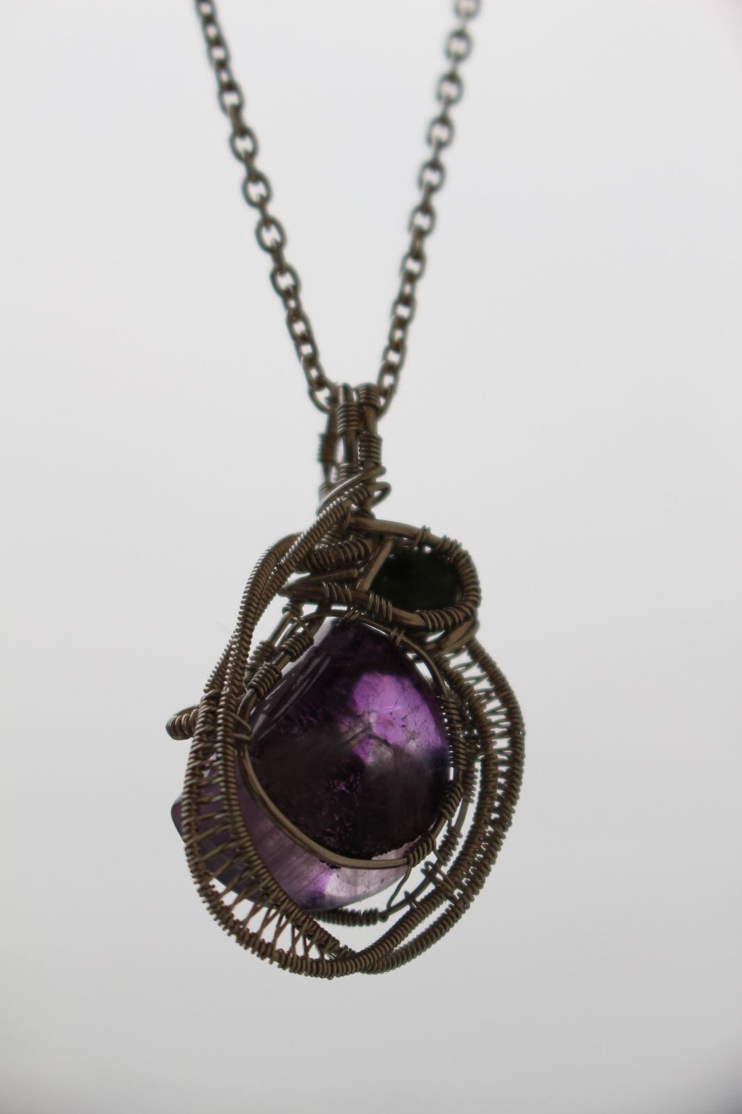 Amethyst & Emerald silver925 wirewrapping pendant