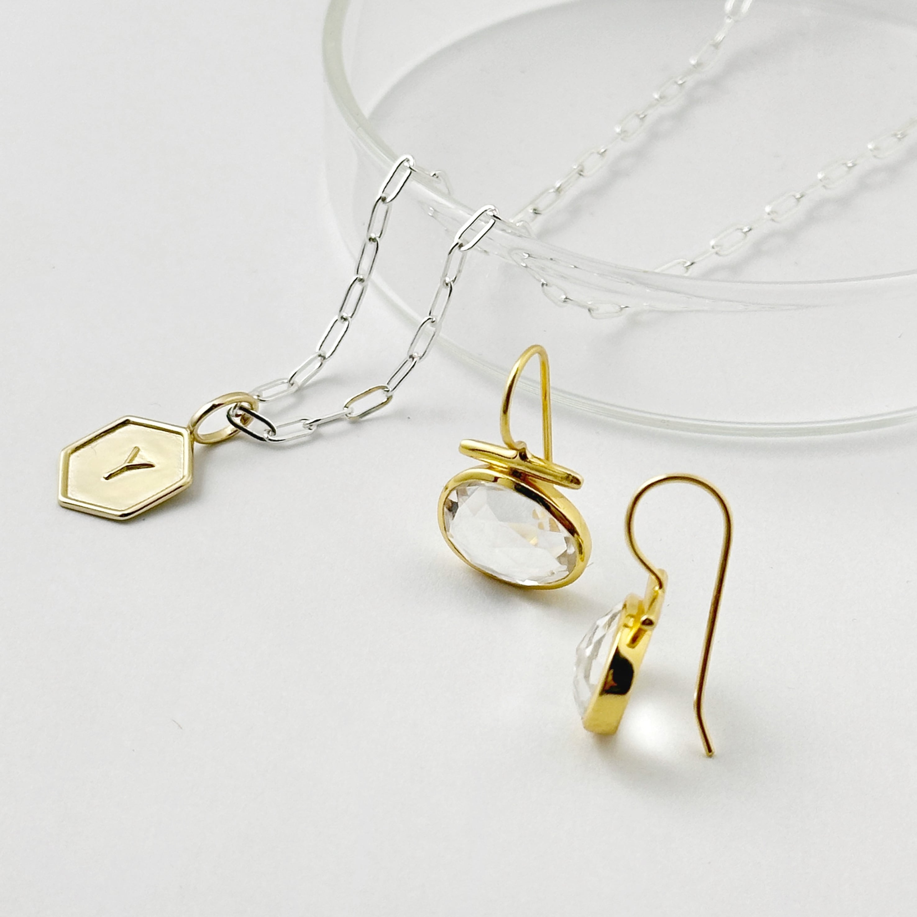 再入荷】 Gold Coating 横オーバル クリスタル フックピアス | 【公式