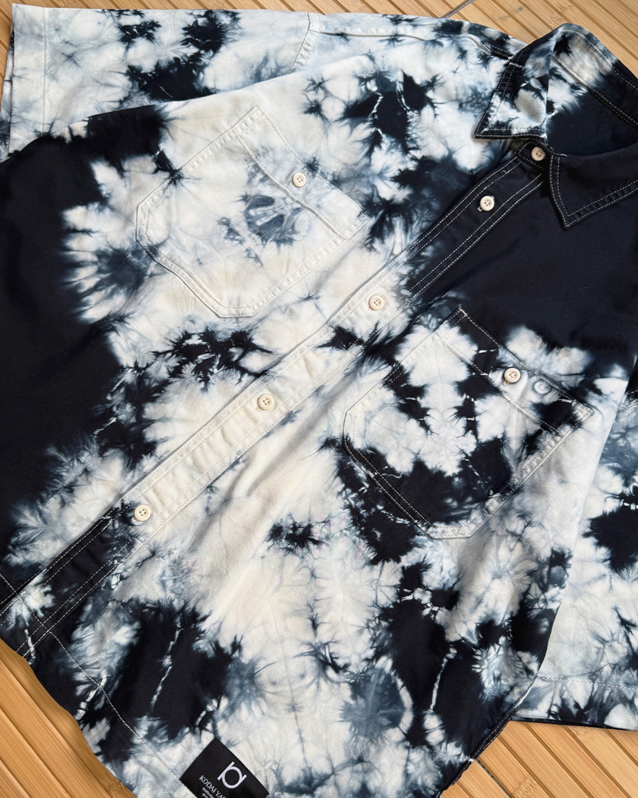 【数量限定販売】黒染めタイダイデニムワークシャツ COW