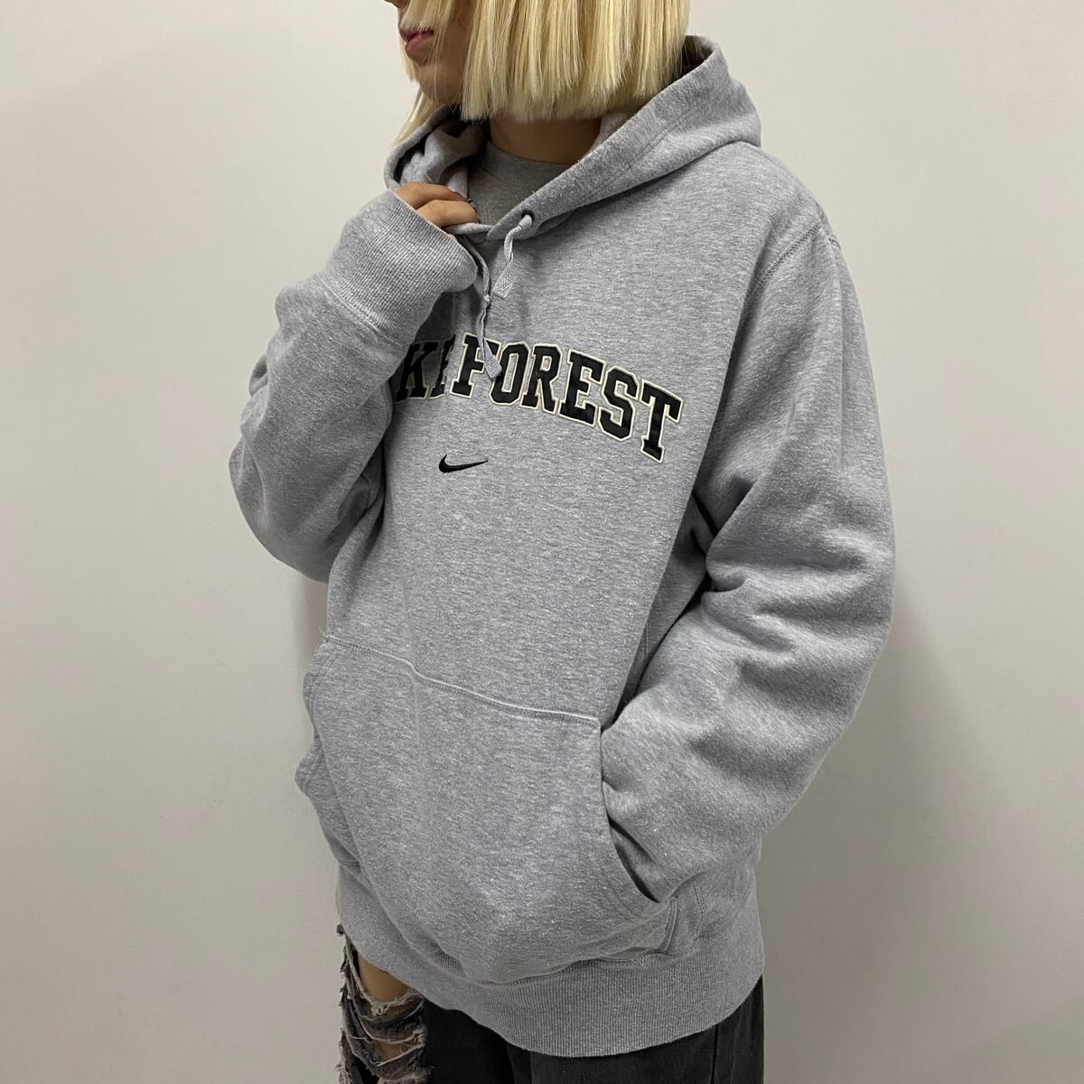 NIKE ナイキ カレッジロゴ ワッペン プルオーバーパーカー メンズM 
