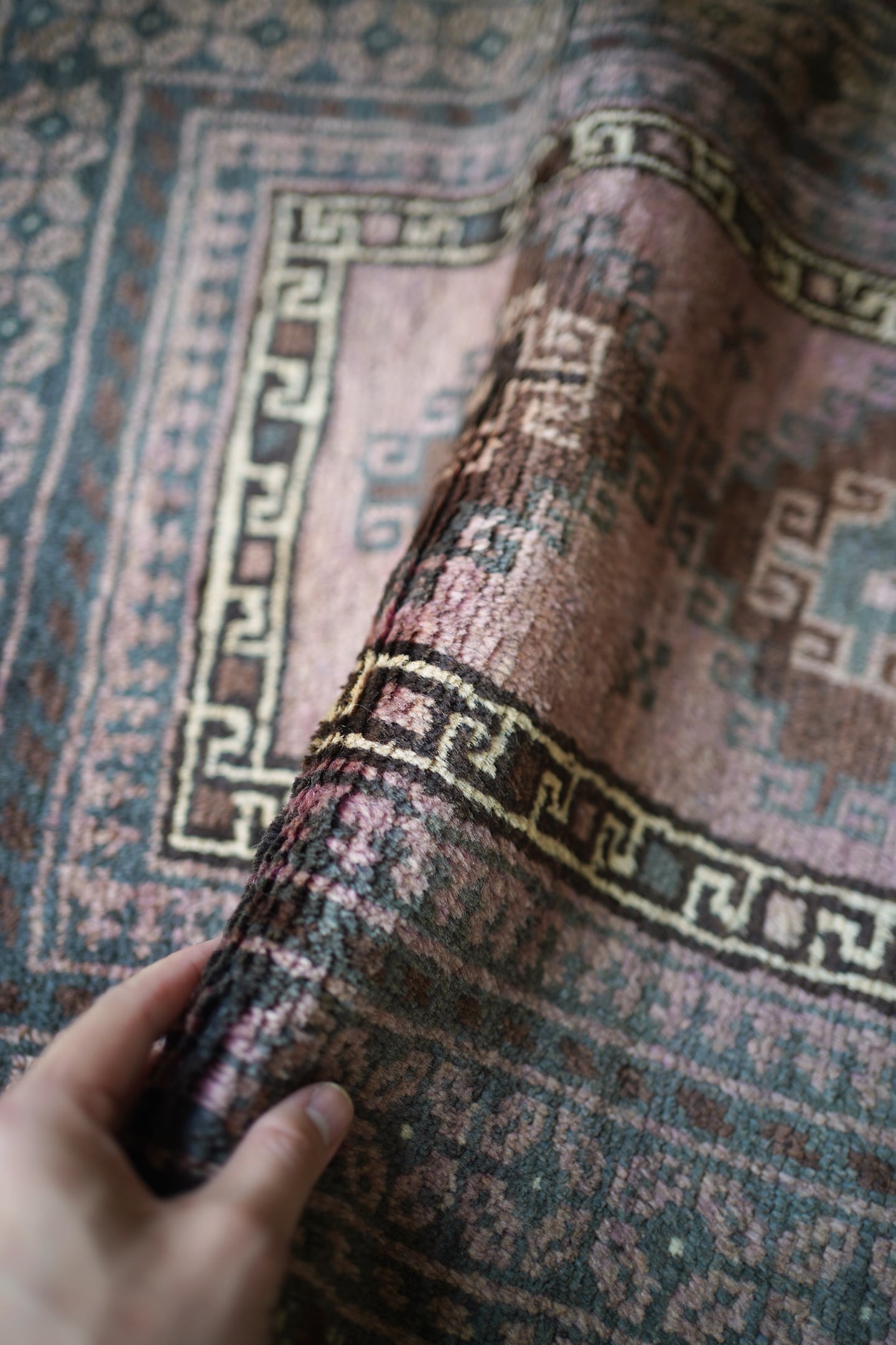 316】Semi Antique Afghan Baluch rug 1940's | ヴィンテージラグ専門