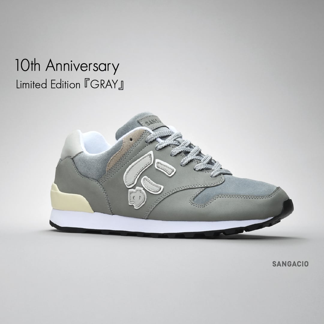 にゅ SNEAKERS | SANGACIO