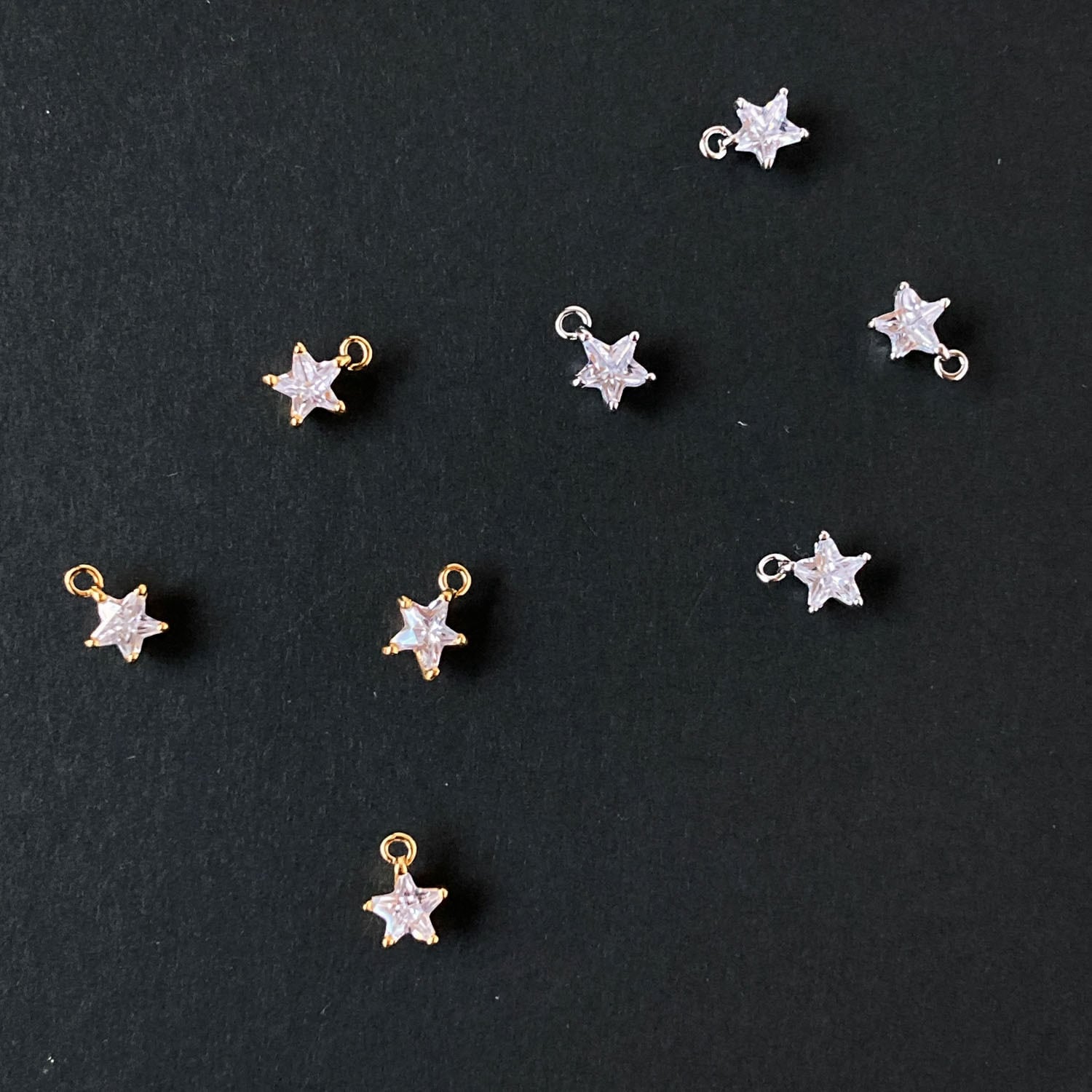 アクセサリーまとめ売り　金メッキなど アクセサリーまとめ売り大量 - メルカリ