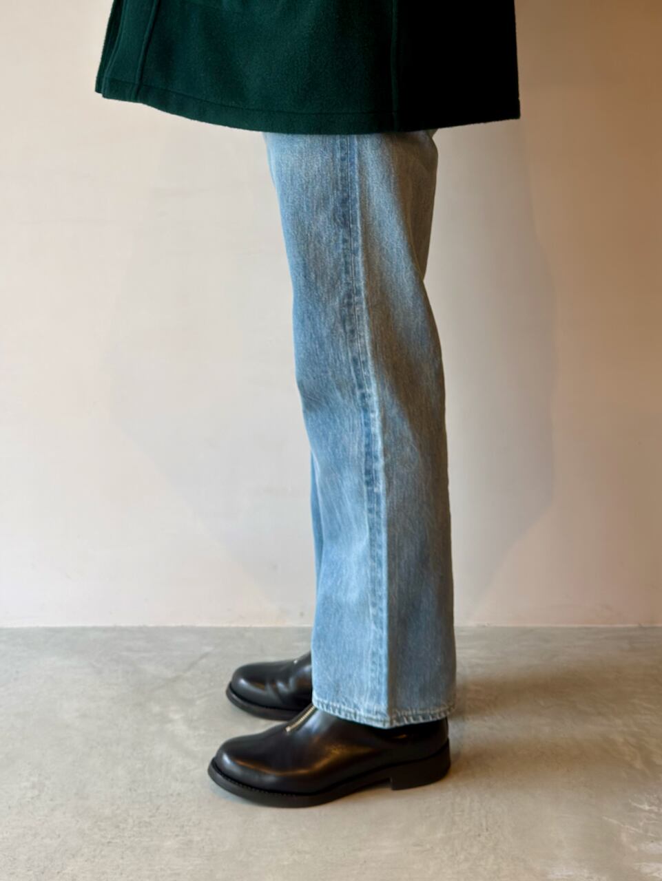 PHIGVEL CLASSIC FADED JEANS | HUMAN and THINGS