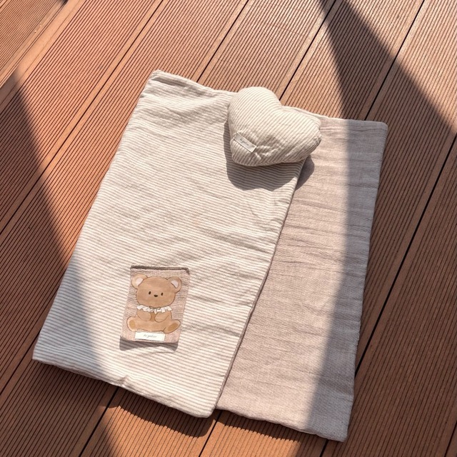 【予約】[Hi yeboo] Bobo bear blanket pillow set