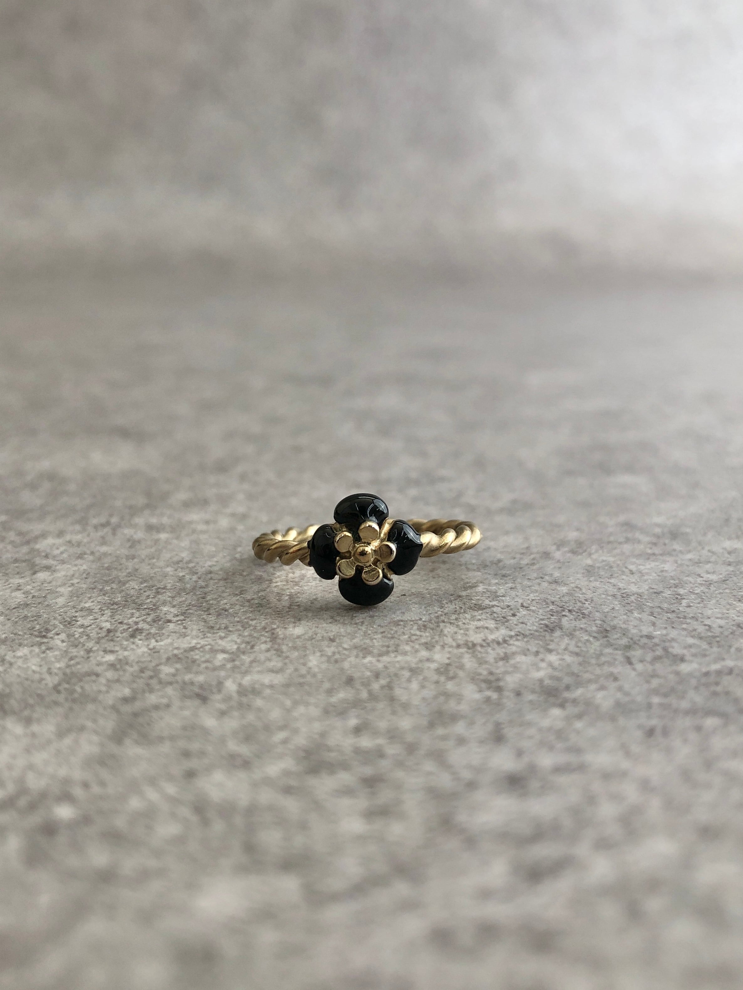 CHANEL シャネル 指輪 ゴールド×ブラック カメリア ツイスト vintage