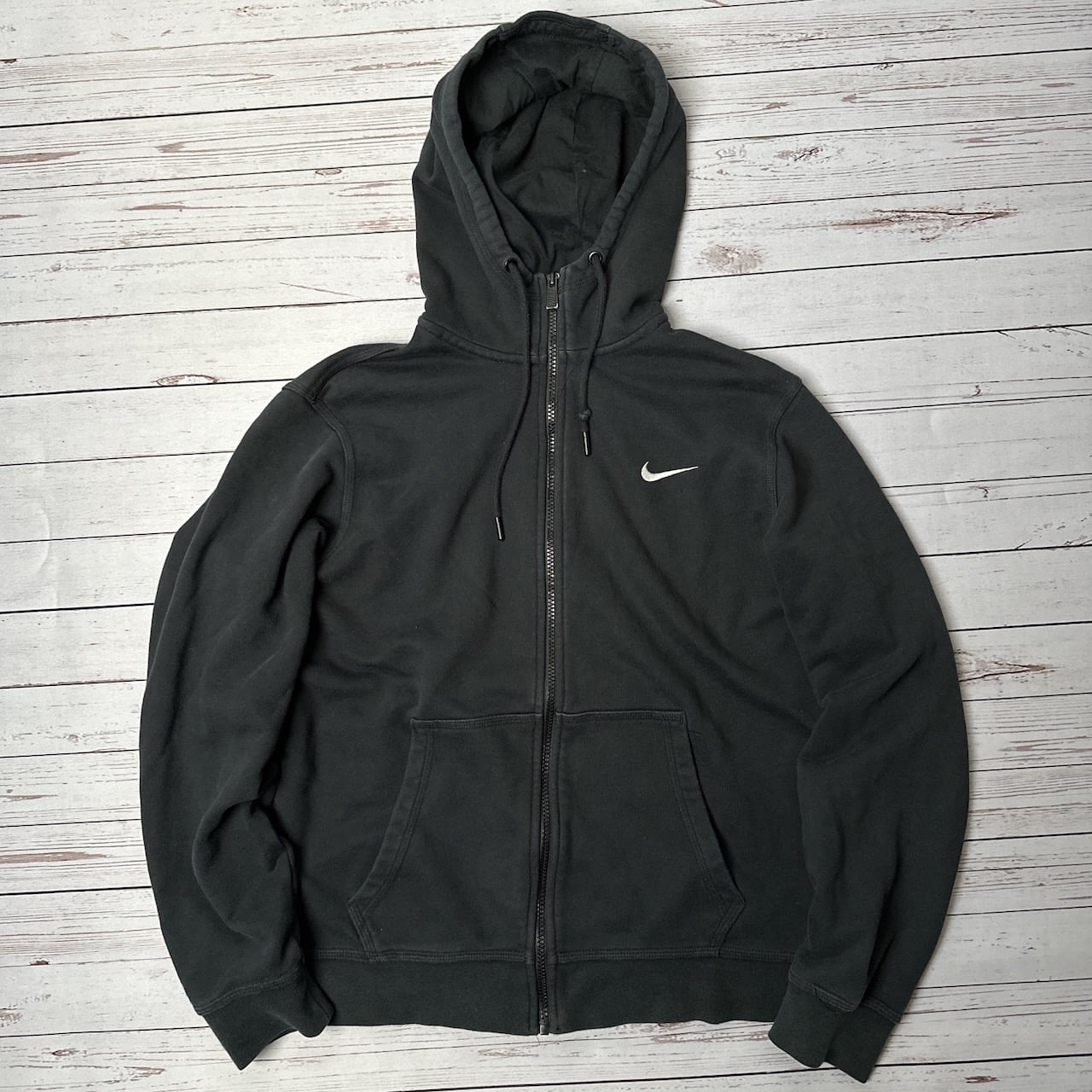 NIKE ナイキ ワンポイント刺繍ロゴ ハイネック パーカー