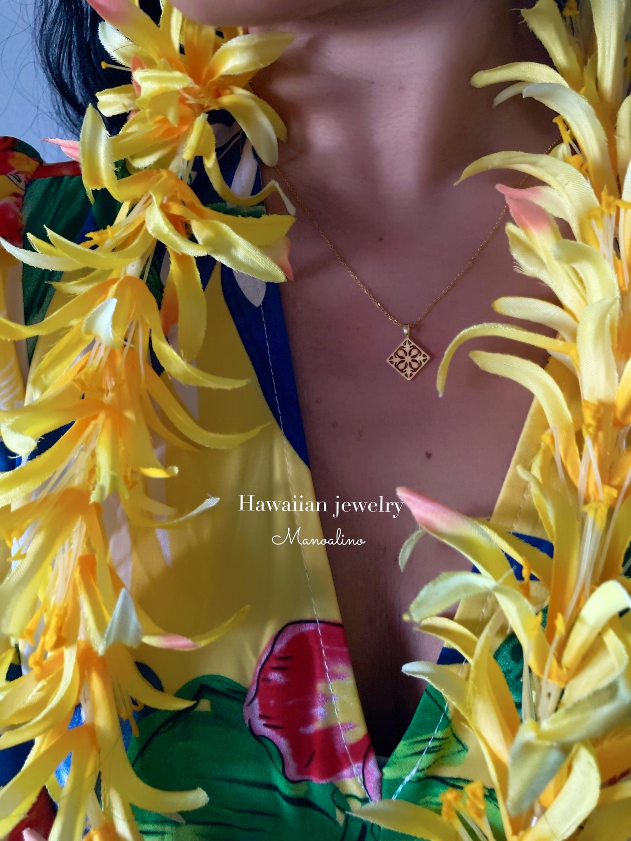 Hawaiian quilt 'Ulu necklace Hawaiianjewelry(ハワイアンジュエリーウルハワイアンキルトネックレス)