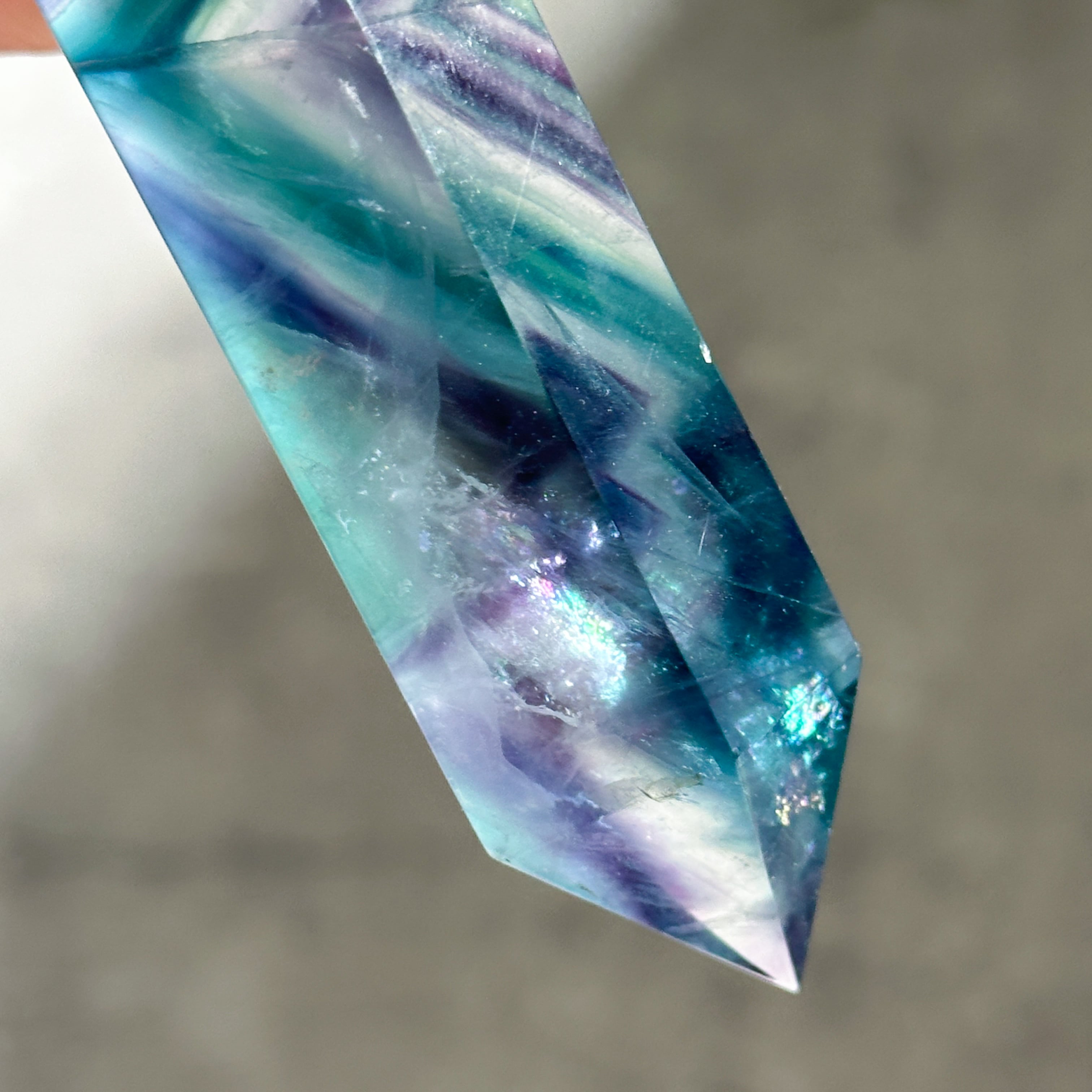 レインボーフローライト タワー型51◇ Rainbow Fluorite ◇天然石